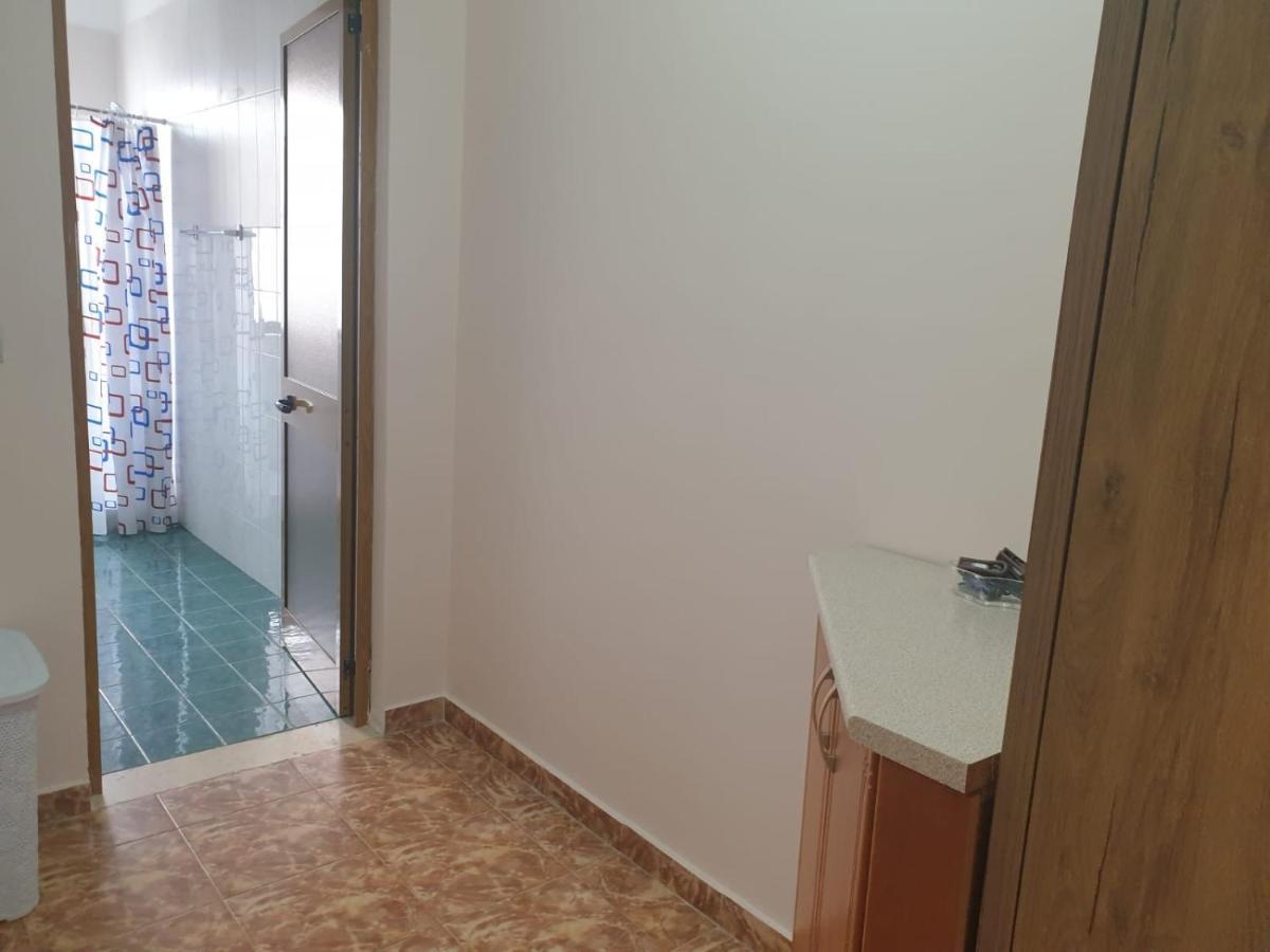Jozi Kaiser 4 * Durrës