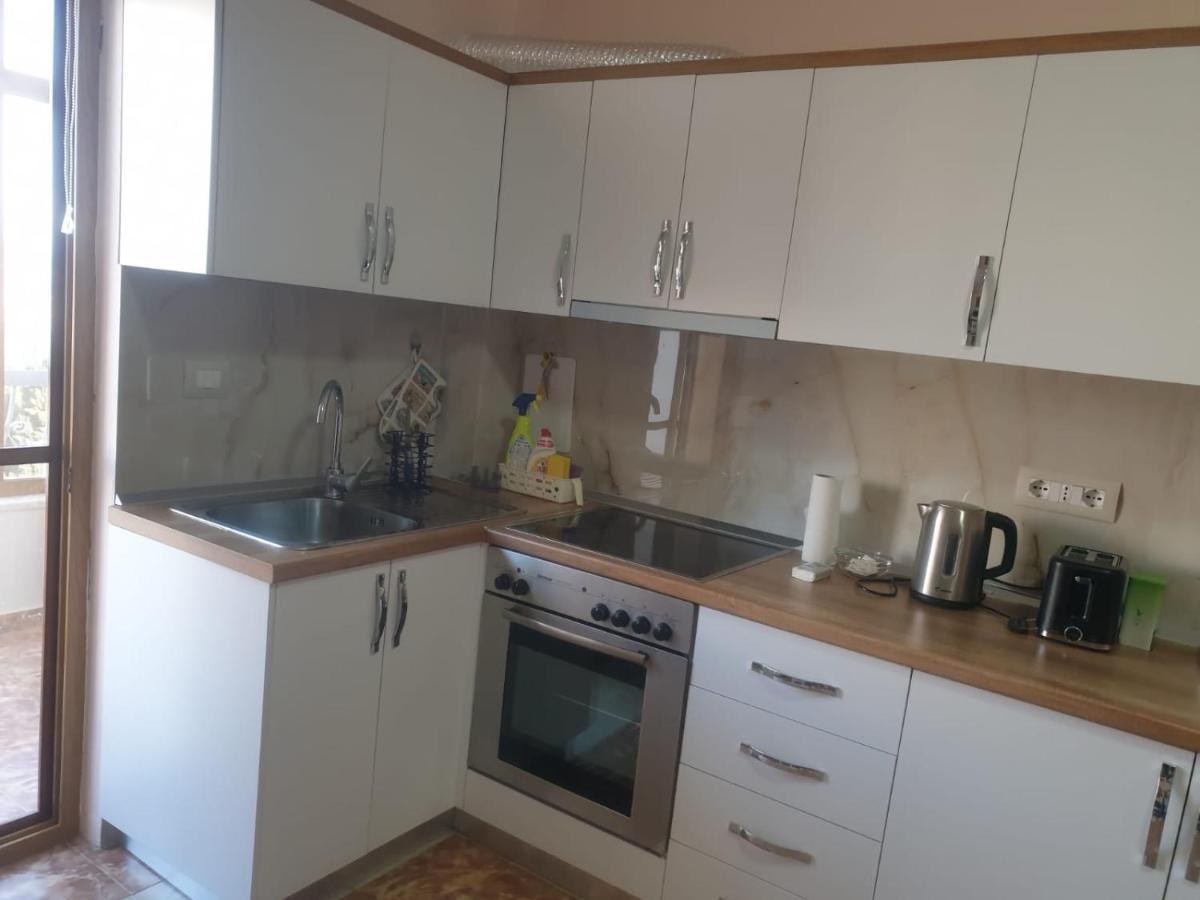 Jozi Kaiser 4 Apartment Durrës